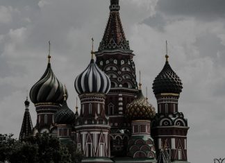 Dwóch księży trafiło na rosyjską listę ściganych. Jeden z nich posługuje obecnie w Warszawie